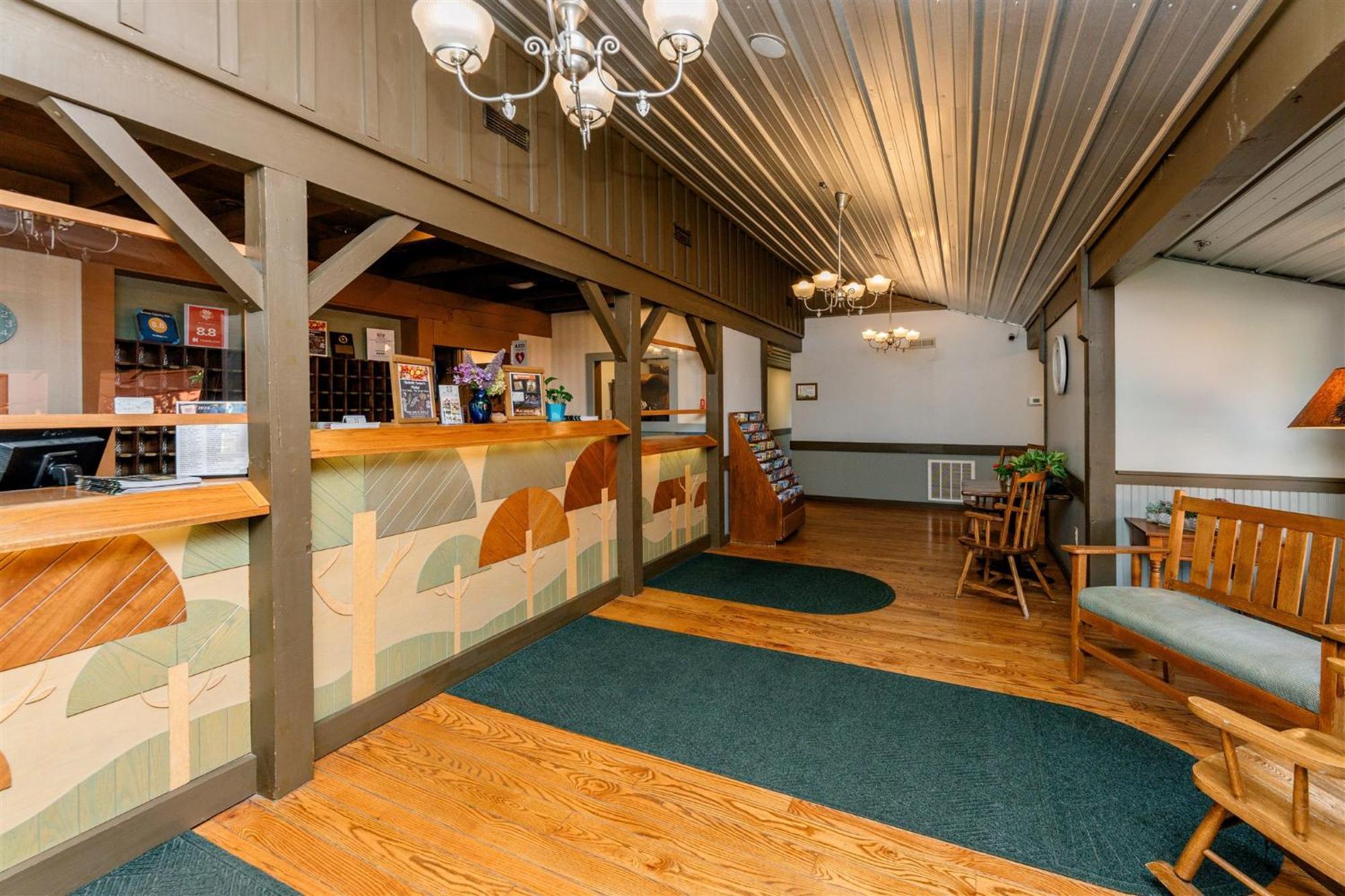 נאשוויל Brown County Inn מראה חיצוני תמונה