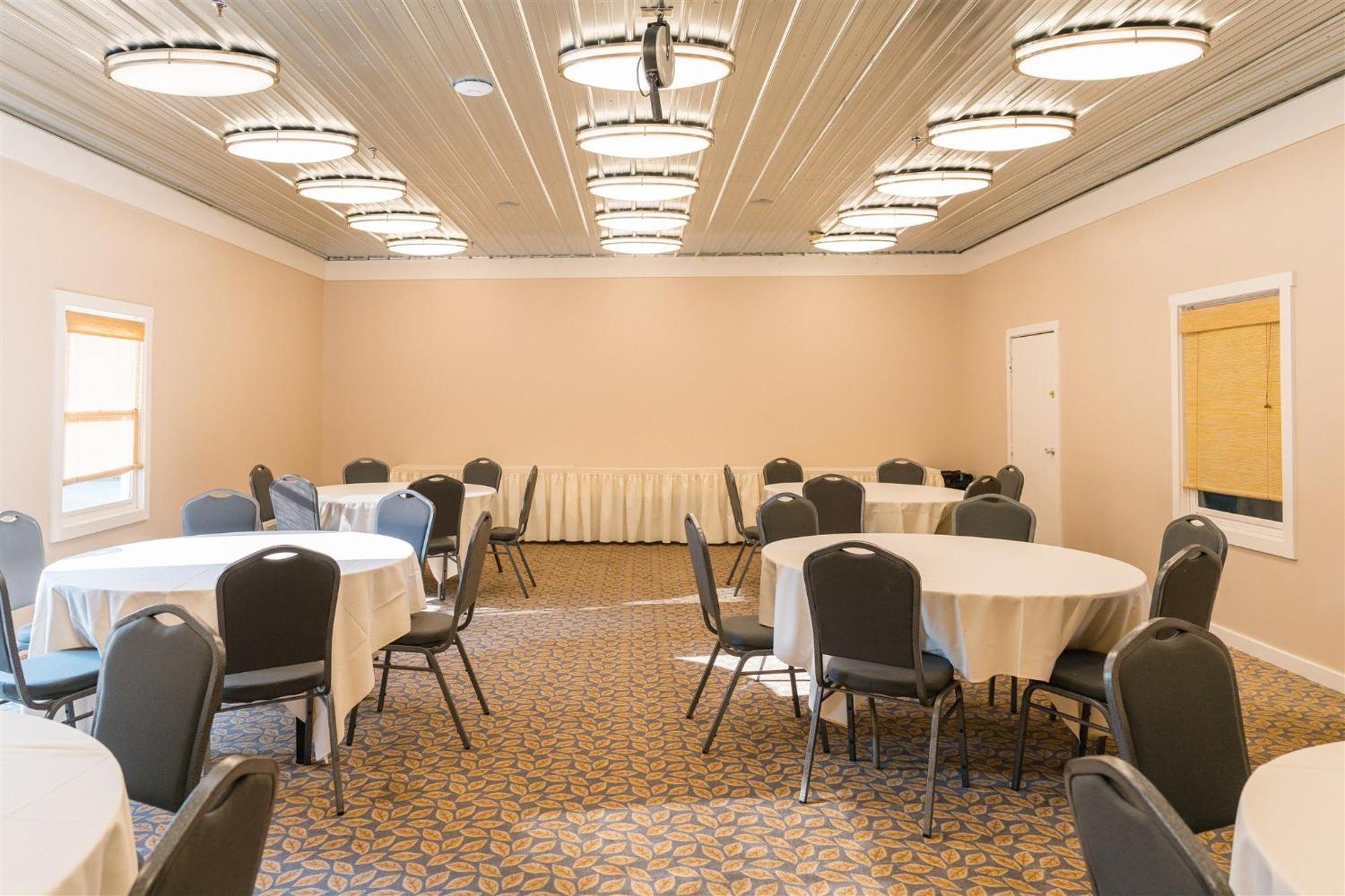 נאשוויל Brown County Inn מראה חיצוני תמונה