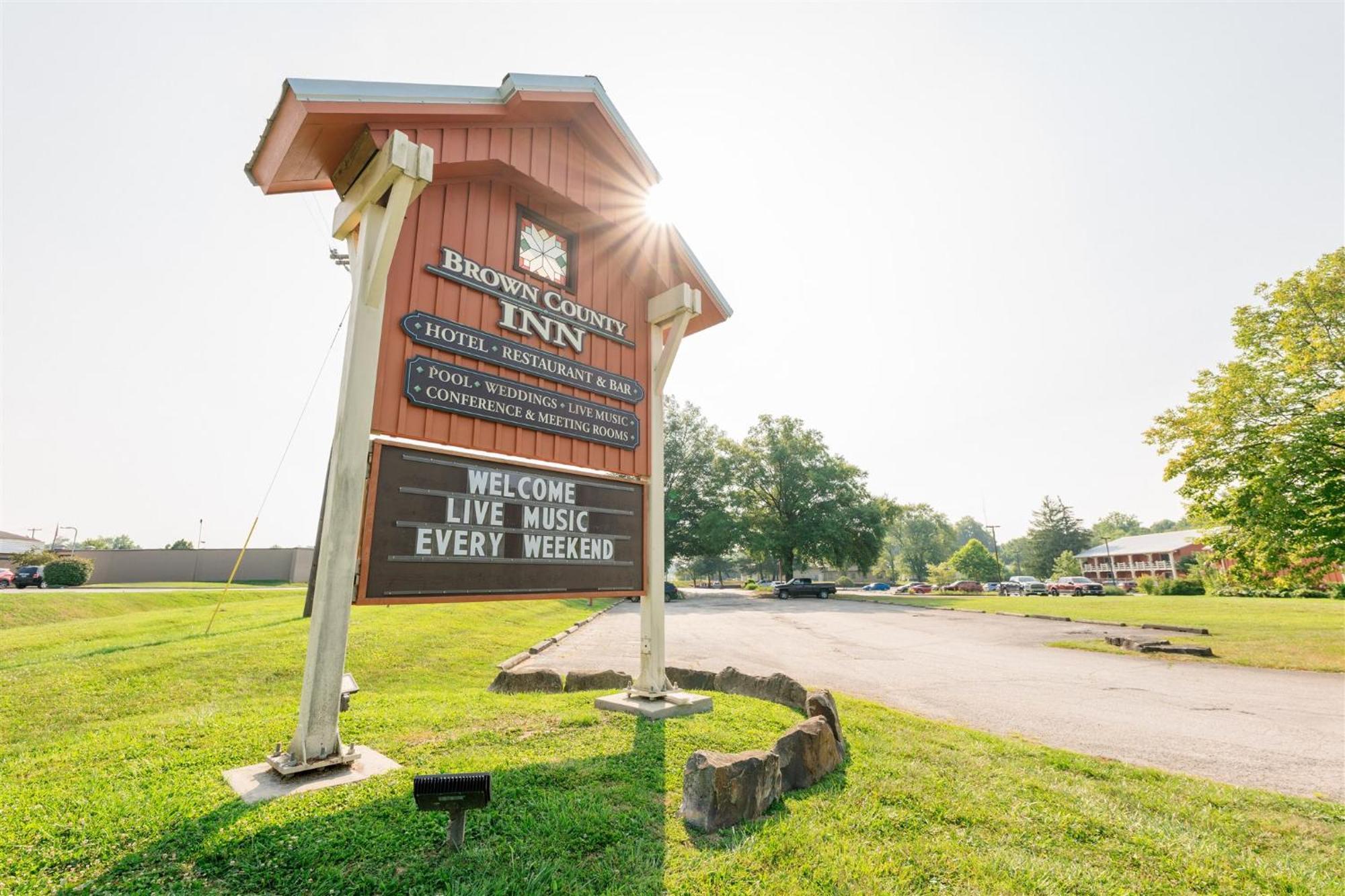 נאשוויל Brown County Inn מראה חיצוני תמונה