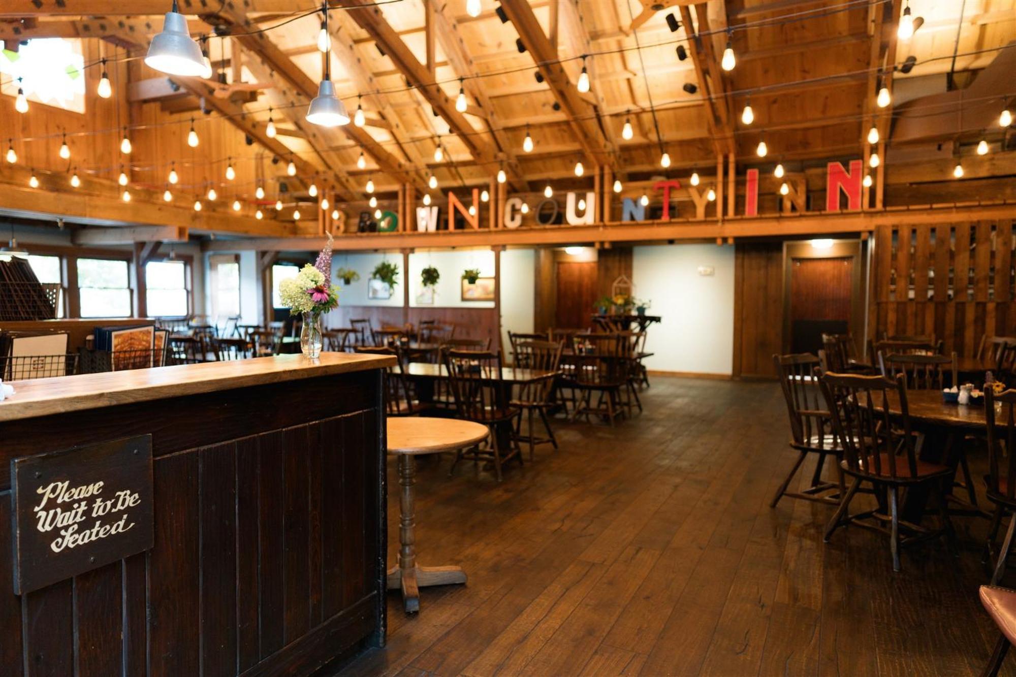 נאשוויל Brown County Inn מראה חיצוני תמונה