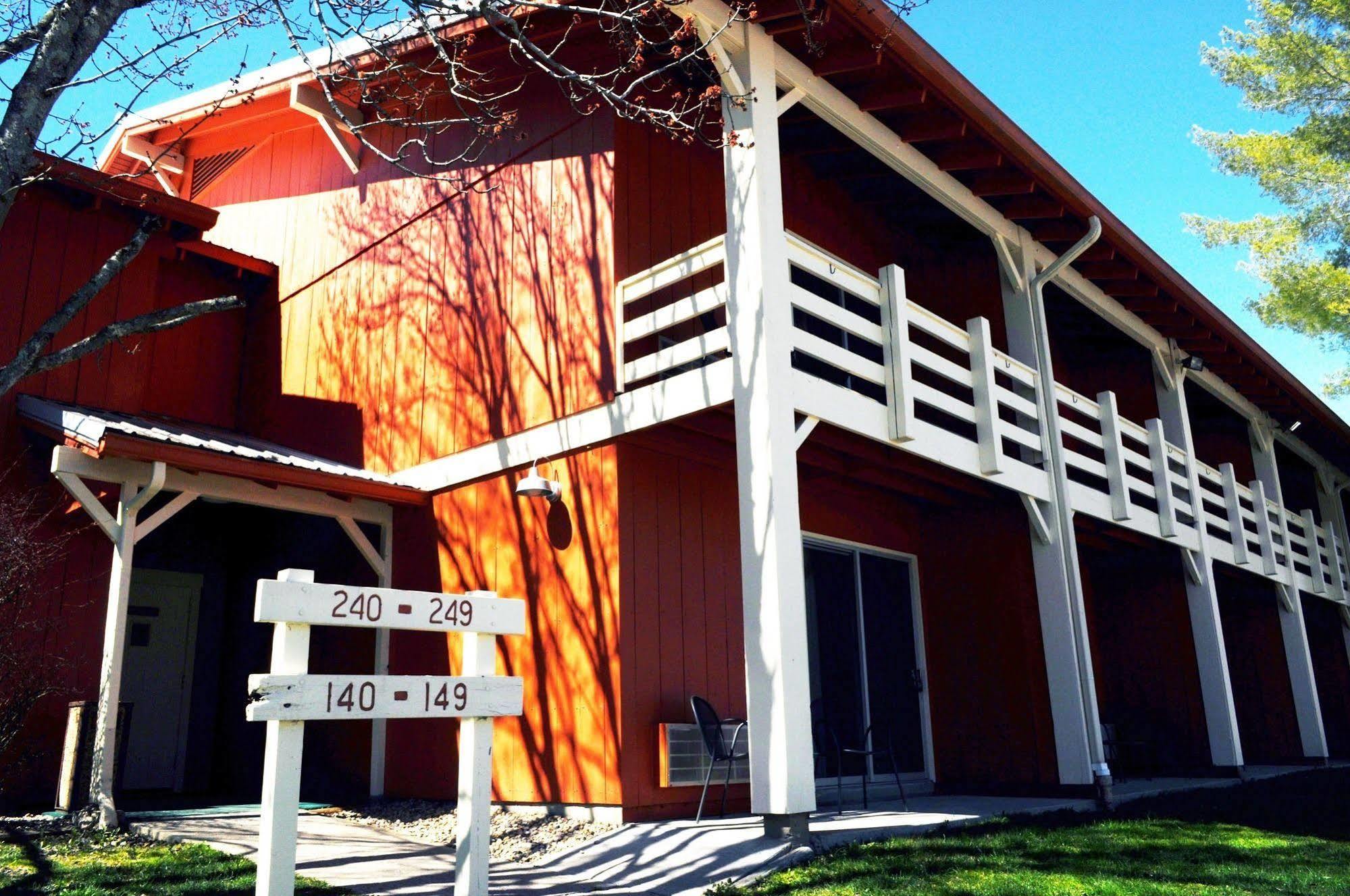 נאשוויל Brown County Inn מראה חיצוני תמונה